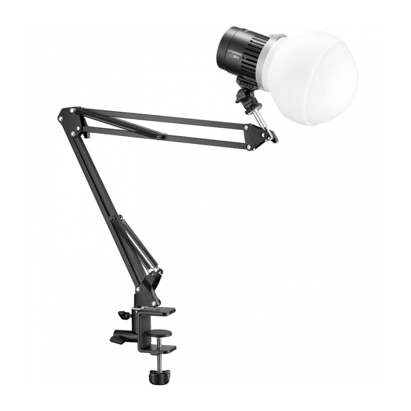 Комплект светодиодных осветителей Godox Litemons LC30D-K1 настольный